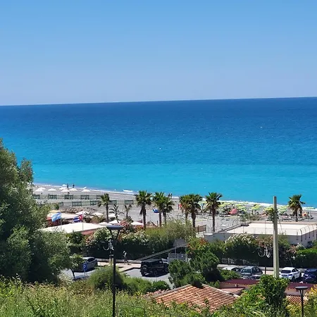 Aperitivo Apartment Scalea